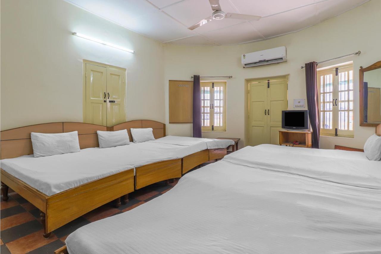 Hotel Heritage Dehradun Luaran gambar