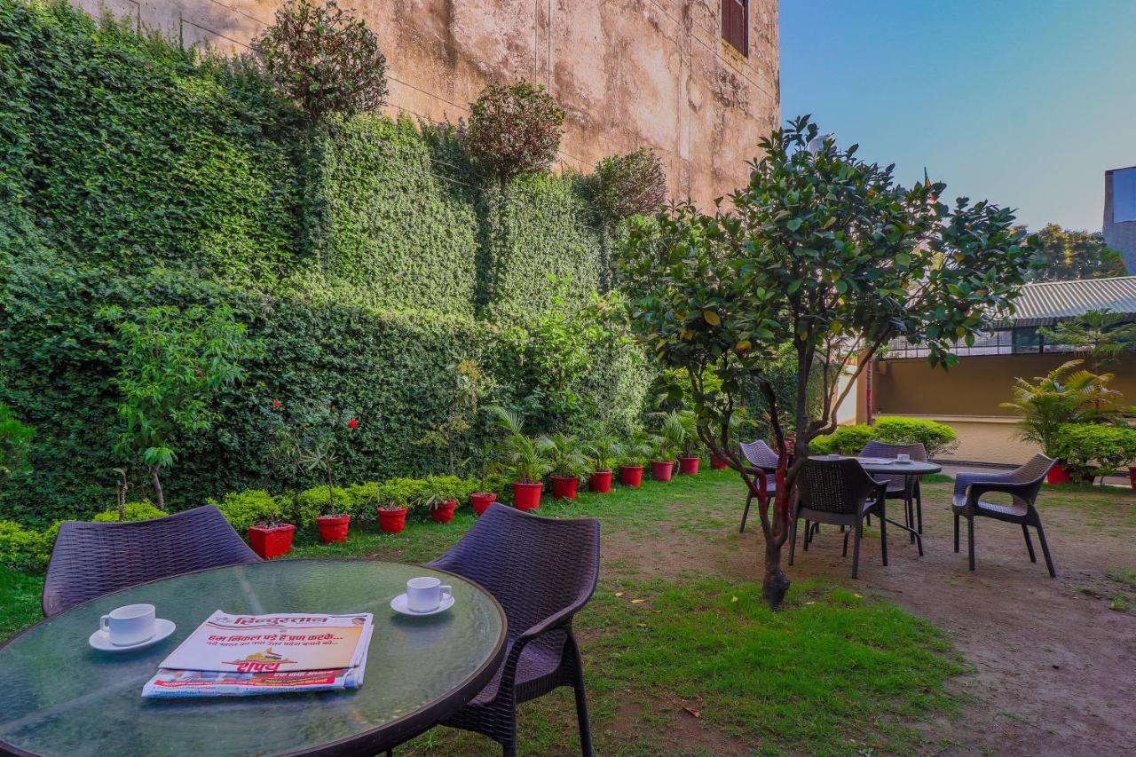 Hotel Heritage Dehradun Luaran gambar