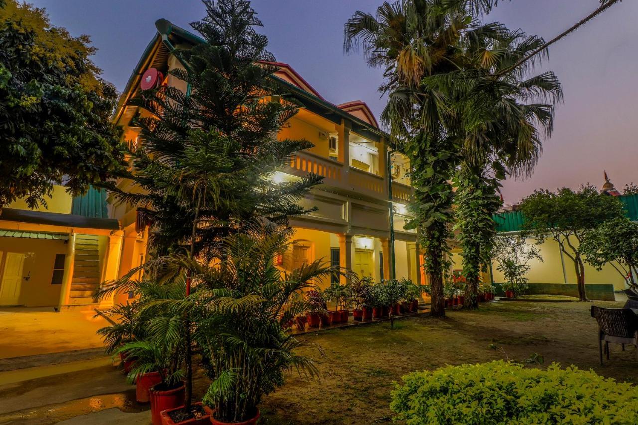 Hotel Heritage Dehradun Luaran gambar